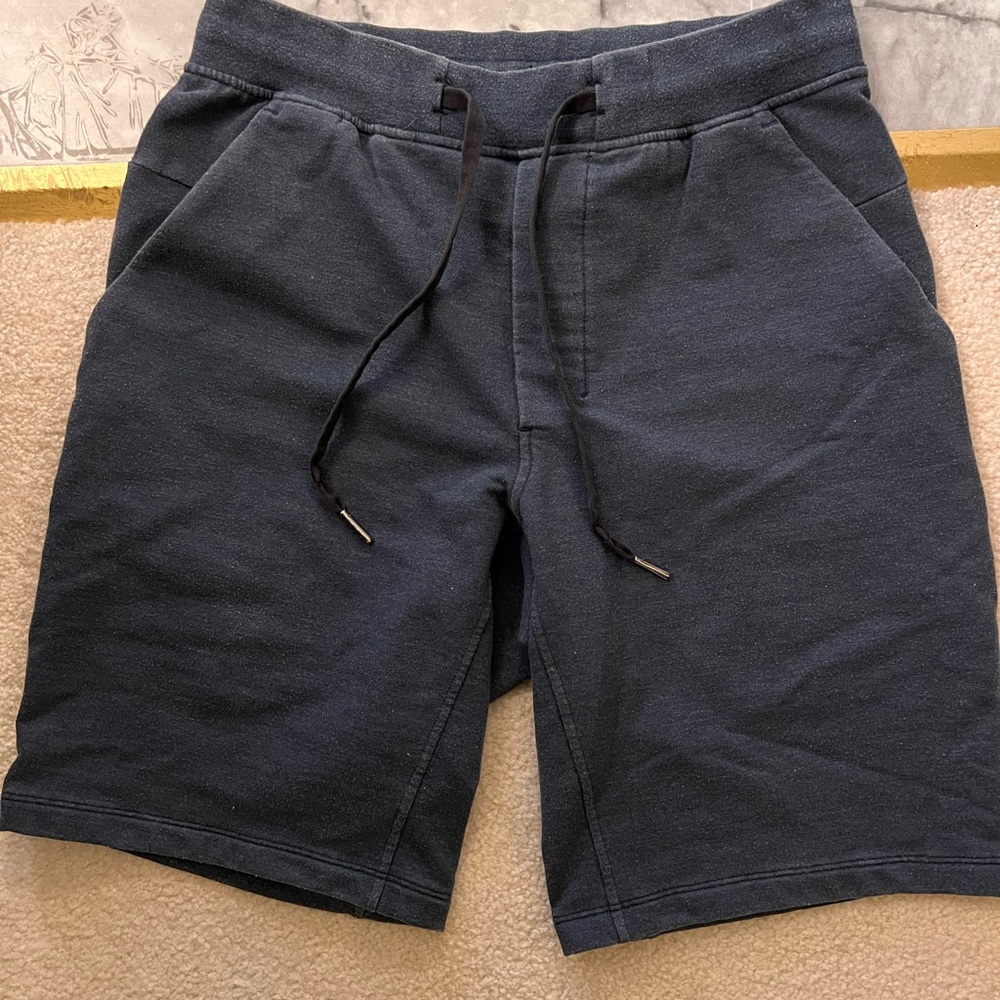 Lululemon navy shorts